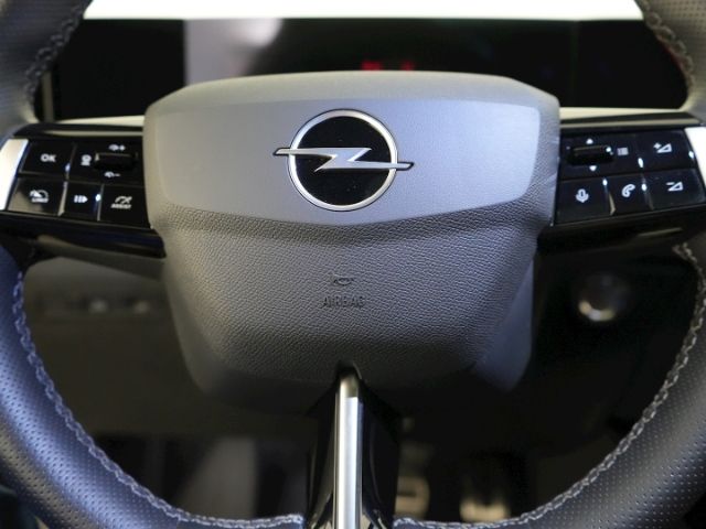 Astra L ST ULTIMATE AT+ANHÄNGERKUPPLUNG+LED MATR