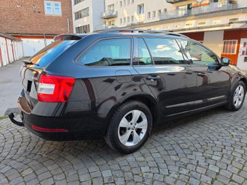 Skoda Octavia - 10
