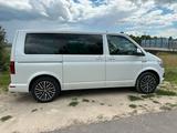 Volkswagen Topgepflegt mit super Ausstattung, Allrad, LED - : Allradantrieb, Van, mit