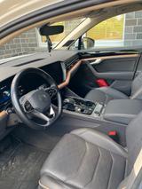 Volkswagen Touareg 3.0 V6 eHybrid 4MOTION Tiptr. Elegan... - Volkswagen Touareg mit Hybrid-Antrieb