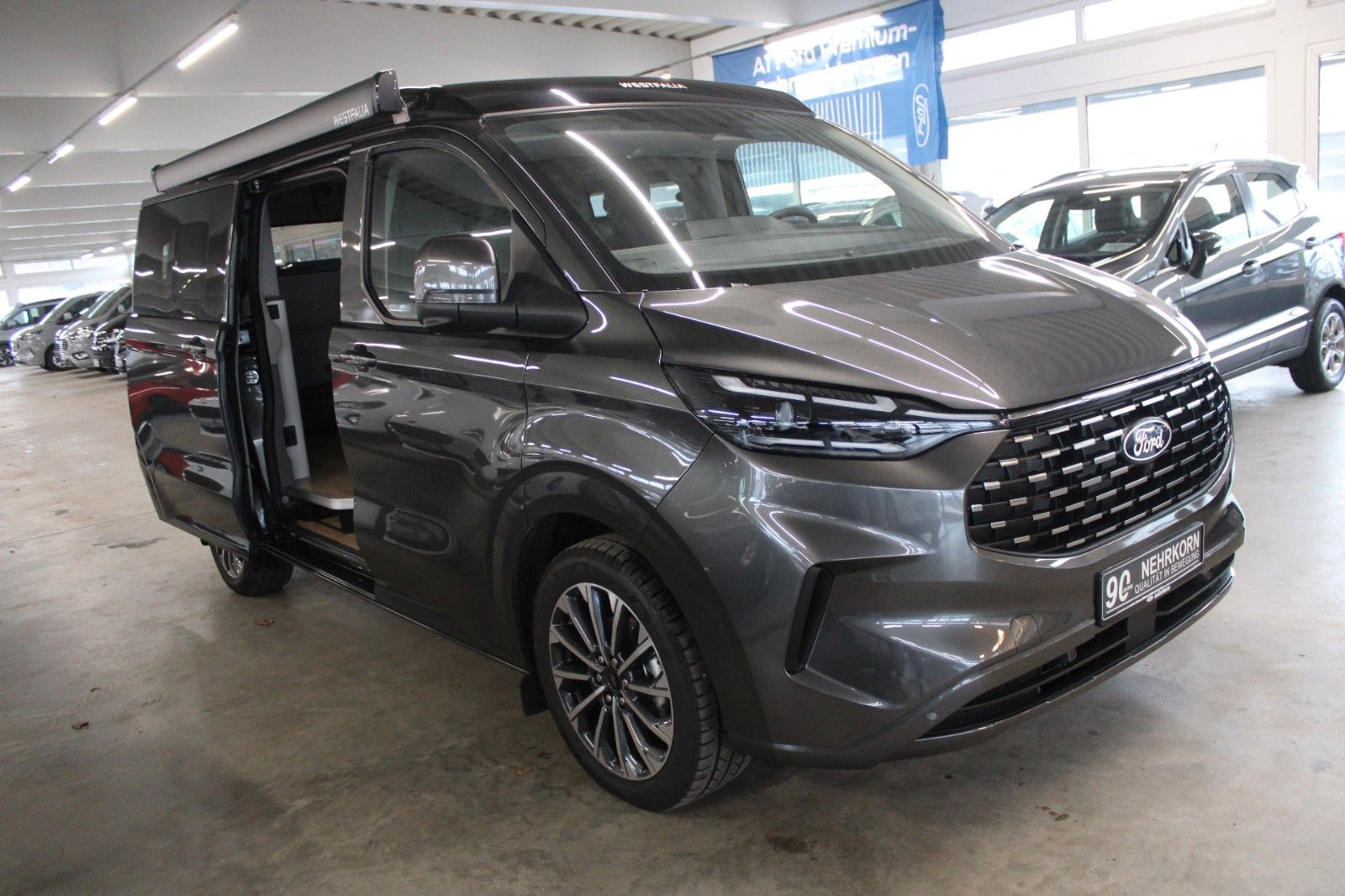 Fahrzeugabbildung Ford NUGGET L1 Titanium MARKISE + Aufstelldach SOFORT
