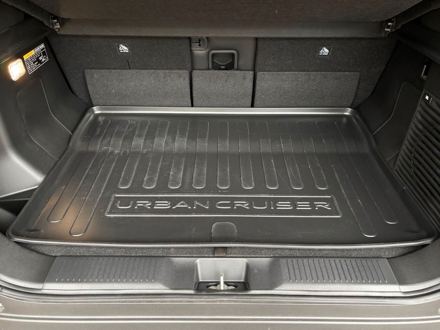 Fahrzeugabbildung Toyota Urban Cruiser FWD Lounge 360° KAMERA LED ACC