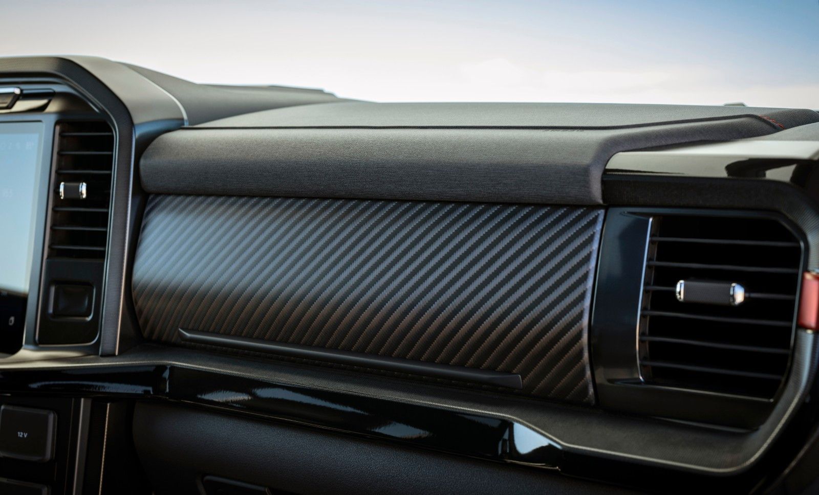 Fahrzeugabbildung Ford OFFICIAL-F150 - RAPTOR R - MY27 - NEW - 5.2L V8