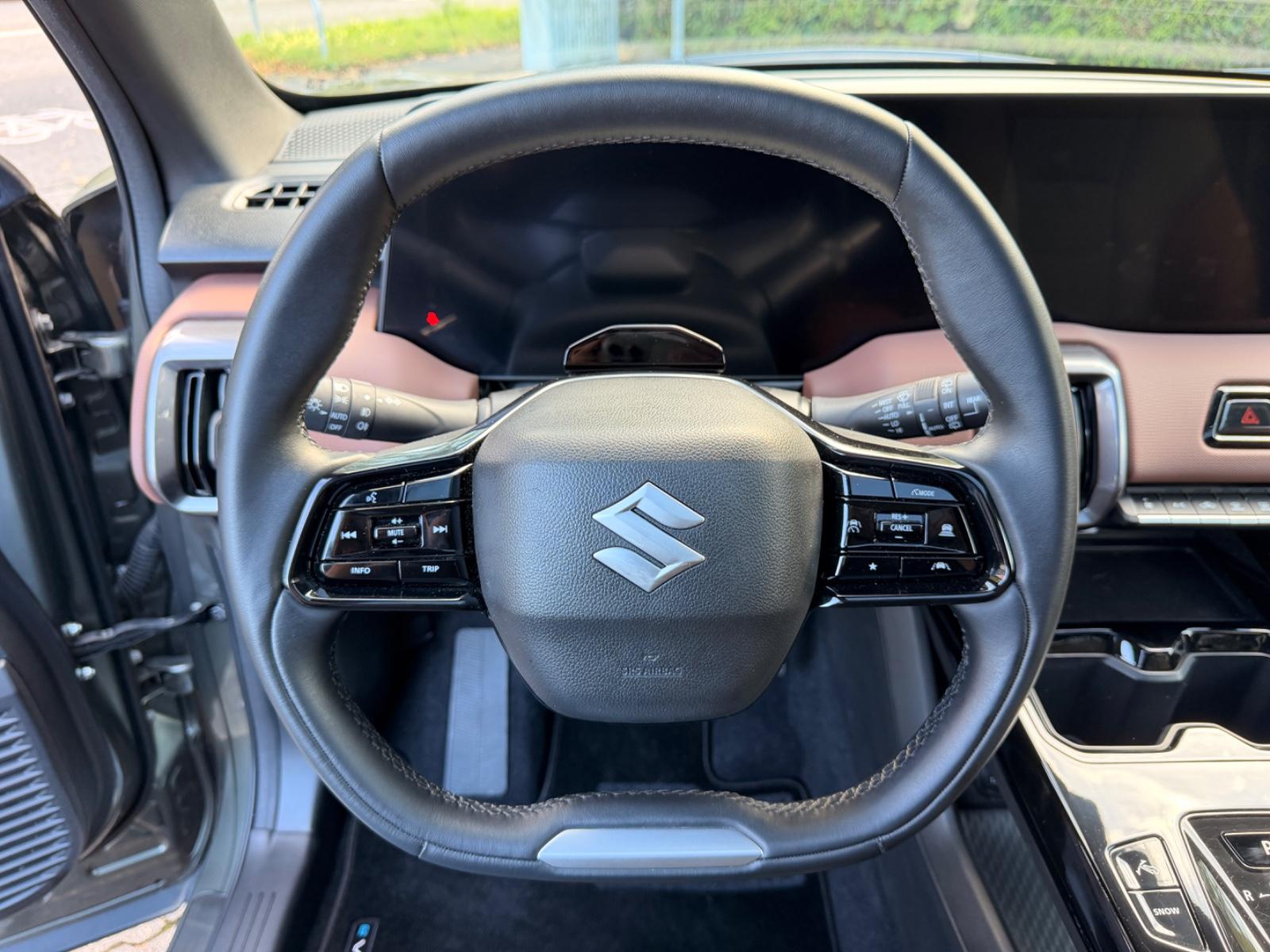 Suzuki e VITARA eAxle (128kW/174PS) Comfort+ (61 kWh)