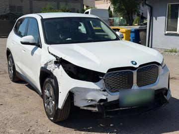 2024 BMW IX1 — миниатюра 11