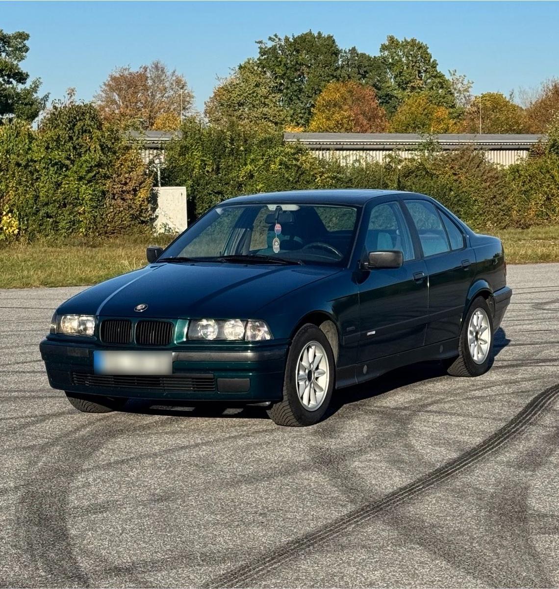 BMW 318