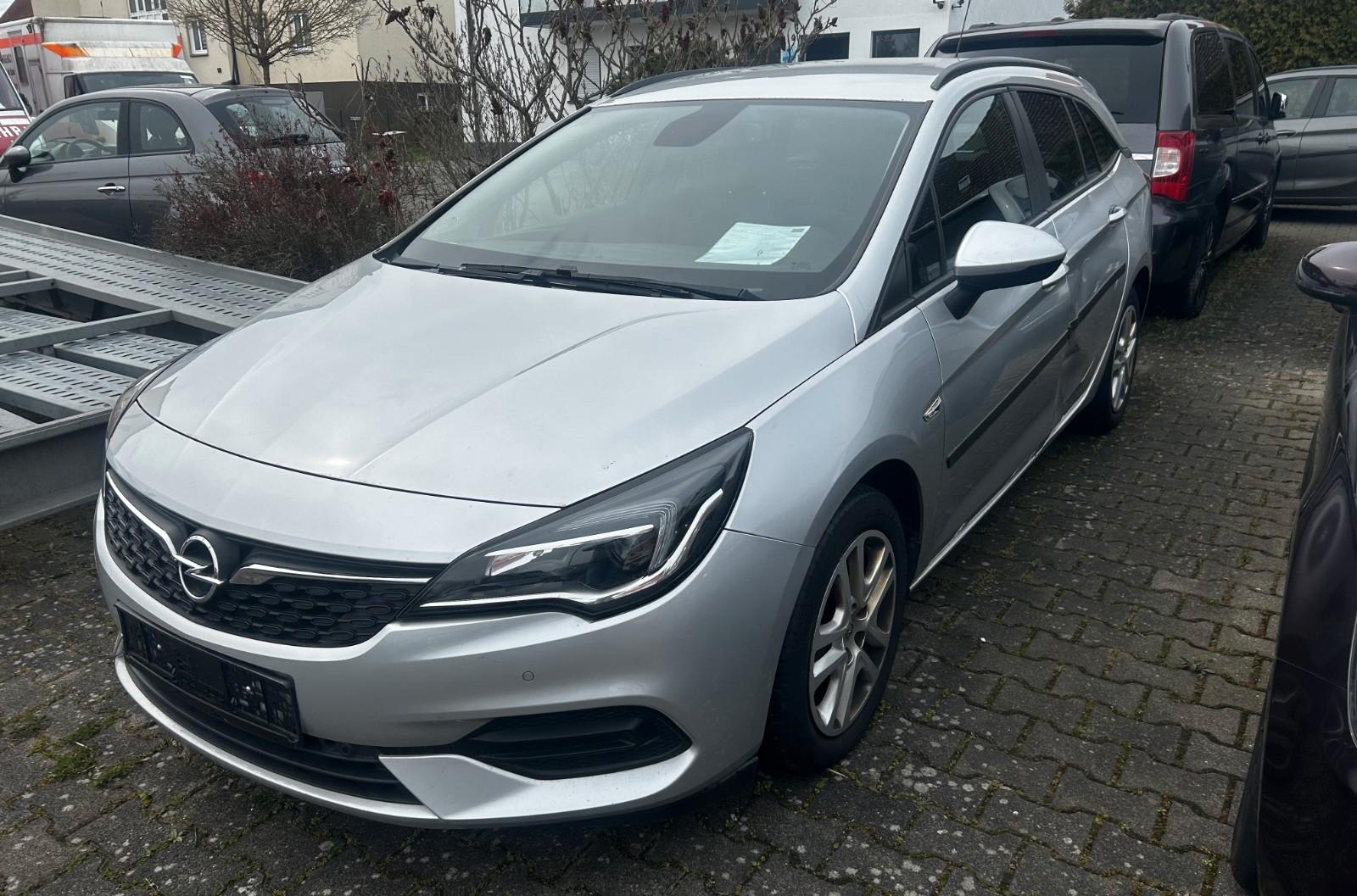 Opel Astra K 1.5 D ST Edition 1. Hand leichter Unfall