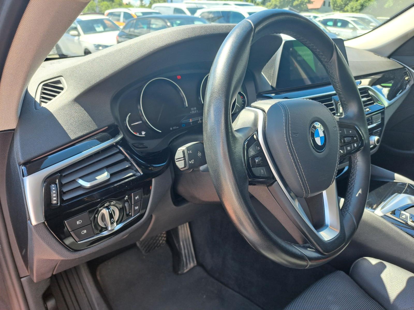 BMW 520 5 Touring 520 i Sport Line
