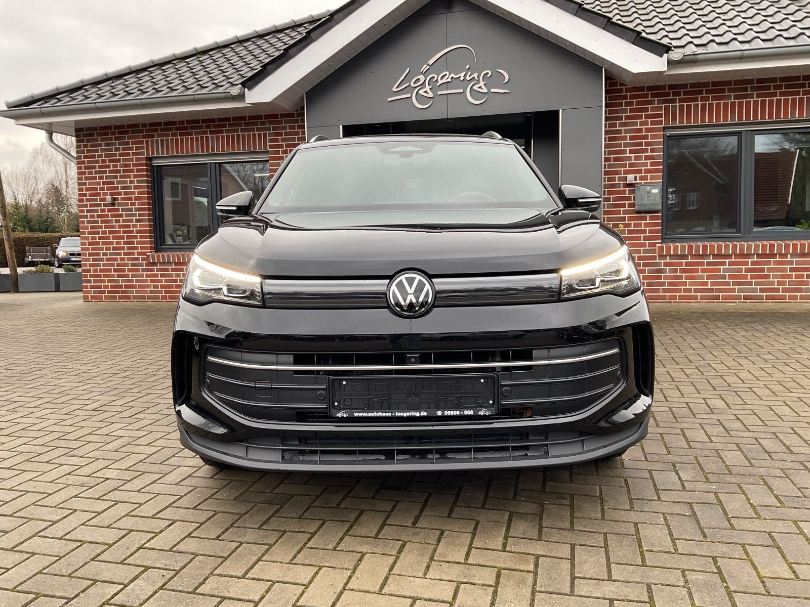 Fahrzeugabbildung Volkswagen Tiguan 2.0 TDI DSG GOAL,Kamera,AHK,IQLight,ACC