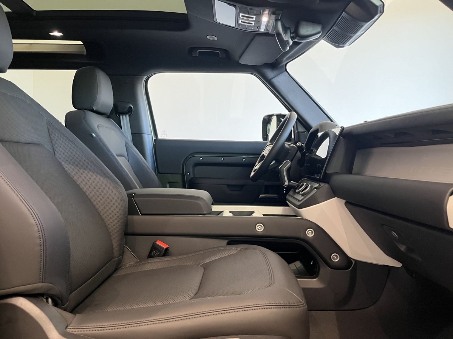 Land Rover Defender - Bild 3