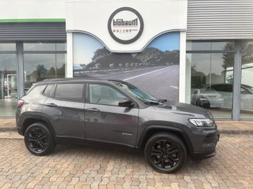 Fahrzeugabbildung Jeep Compass High Upland 4xe ACC AHK Nav Klimaaut uvm