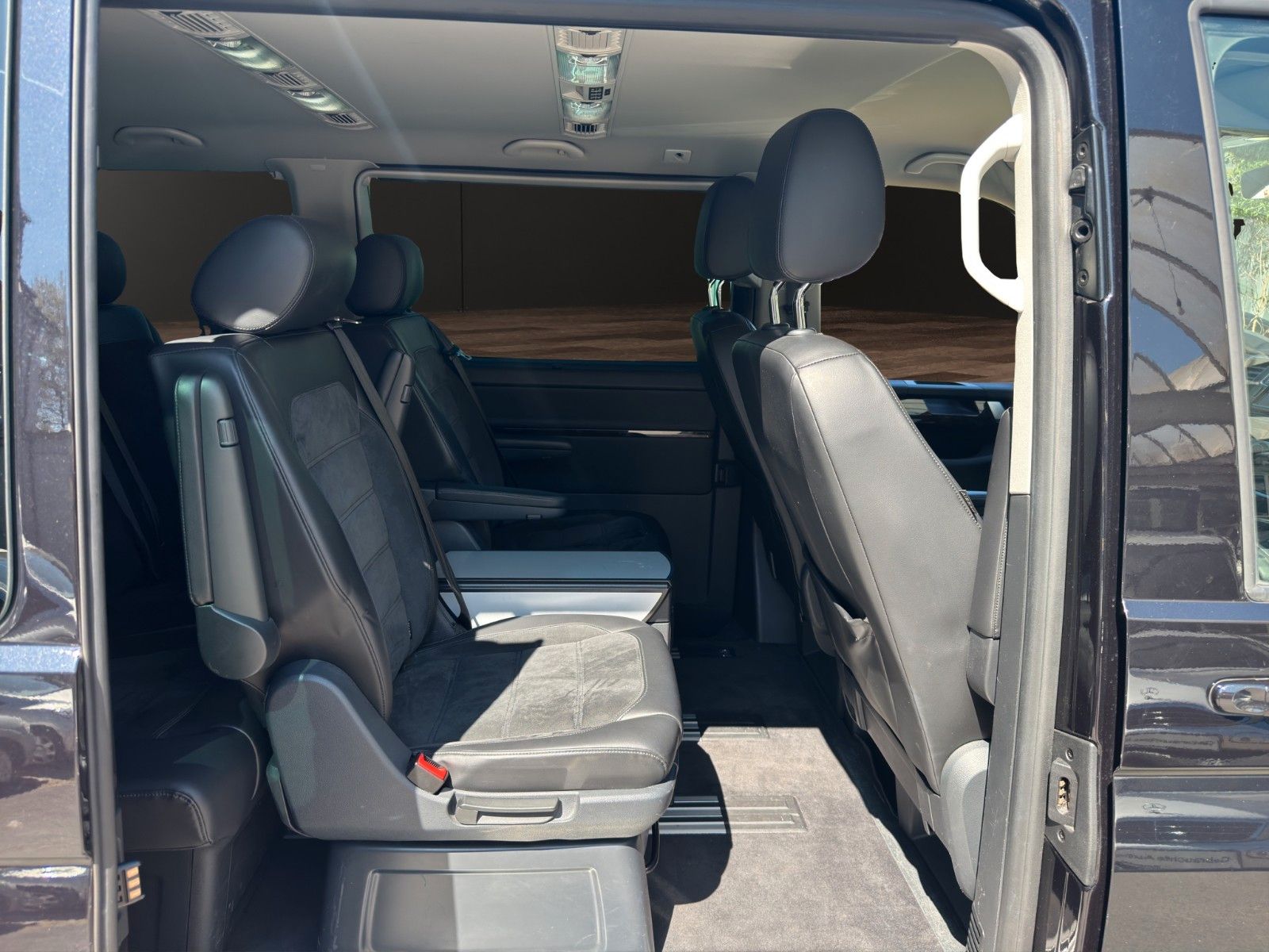 Fahrzeugabbildung Volkswagen T6  Bus Multivan Highline Vollaustattung