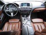 BMW 650ixDRIVE*M-SPORTPAKET*HUD*KAMERA*HARMAN KARDON - mit Benzin-Antrieb: Vollleder, Sportpaket