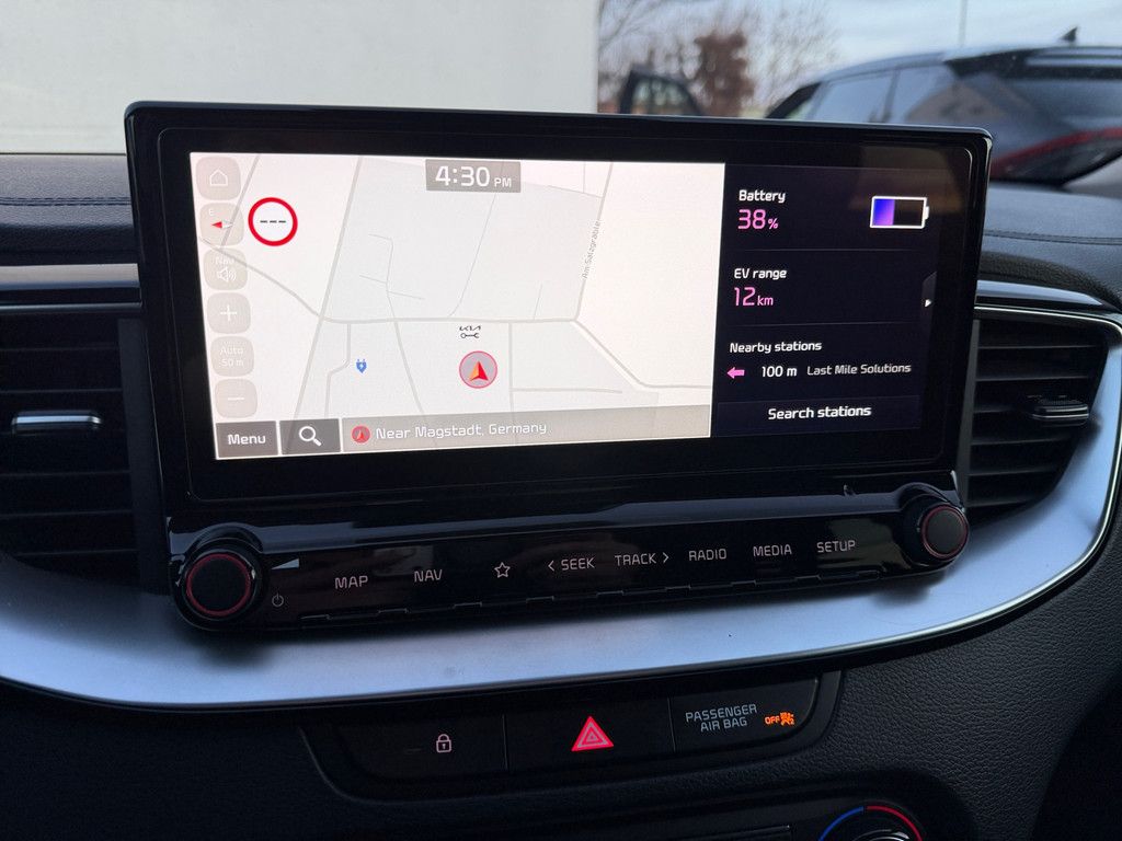 Fahrzeugabbildung Kia Ceed 1.6 Plug-in Hybrid Platinum Edition