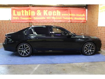 BMW 740 - 2