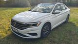 Volkswagen Jetta - Volkswagen Jetta mit Benzin-Antrieb: Limousine, Automatik