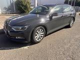Volkswagen Passat Variant Comfortline*Neu-Reifen,Brem,Inspe - gebrauchte VW Passat Variant aus dem Jahr 2017