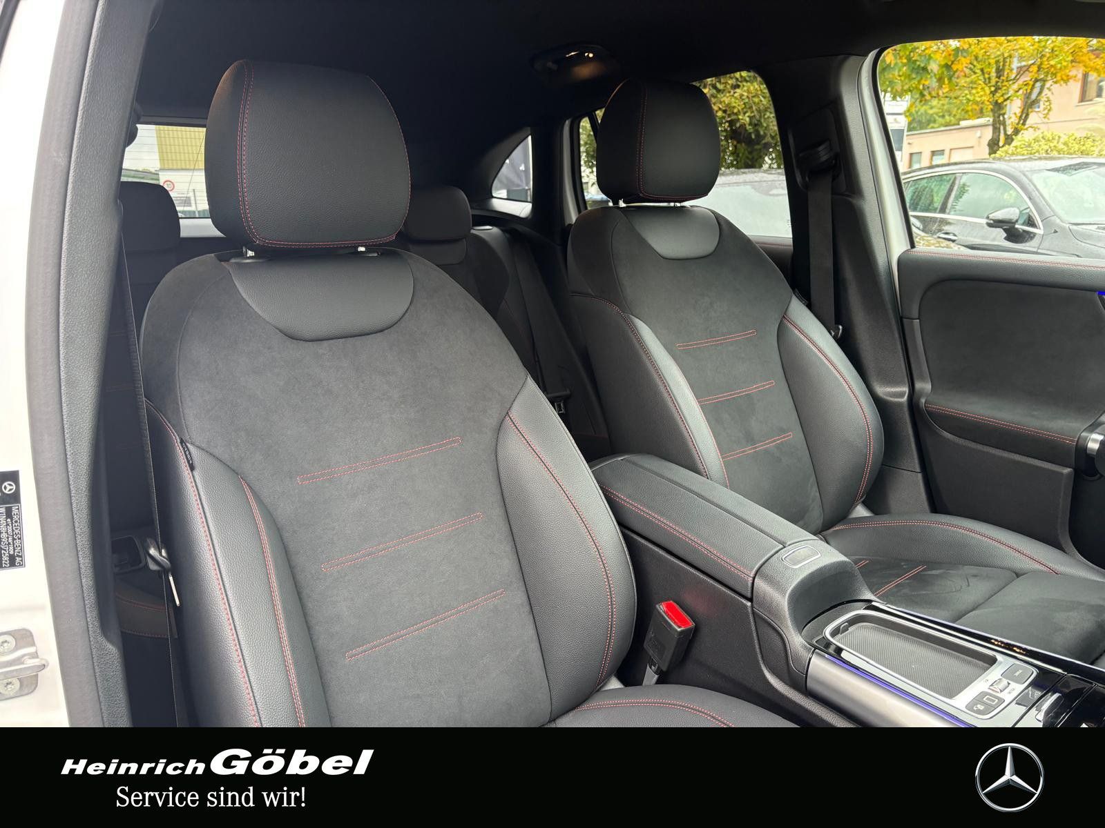 Fahrzeugabbildung Mercedes-Benz GLA 200 AMG*AHK*ADVANCED-SOUNDSYS*AMBIENTEBEL*