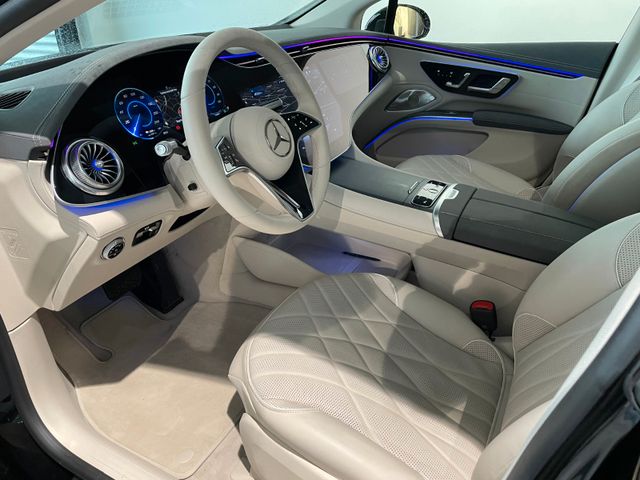 Fahrzeugabbildung Mercedes-Benz EQS 580 4M AMG Line/Pano/Memory/Burmester/AHK