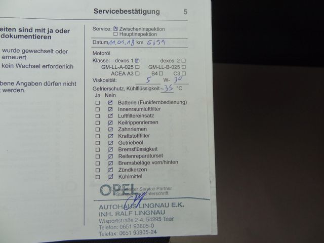 Fahrzeugabbildung Opel Mokka X Innovation/4x4/Automatik/LED/Navi/Kamera