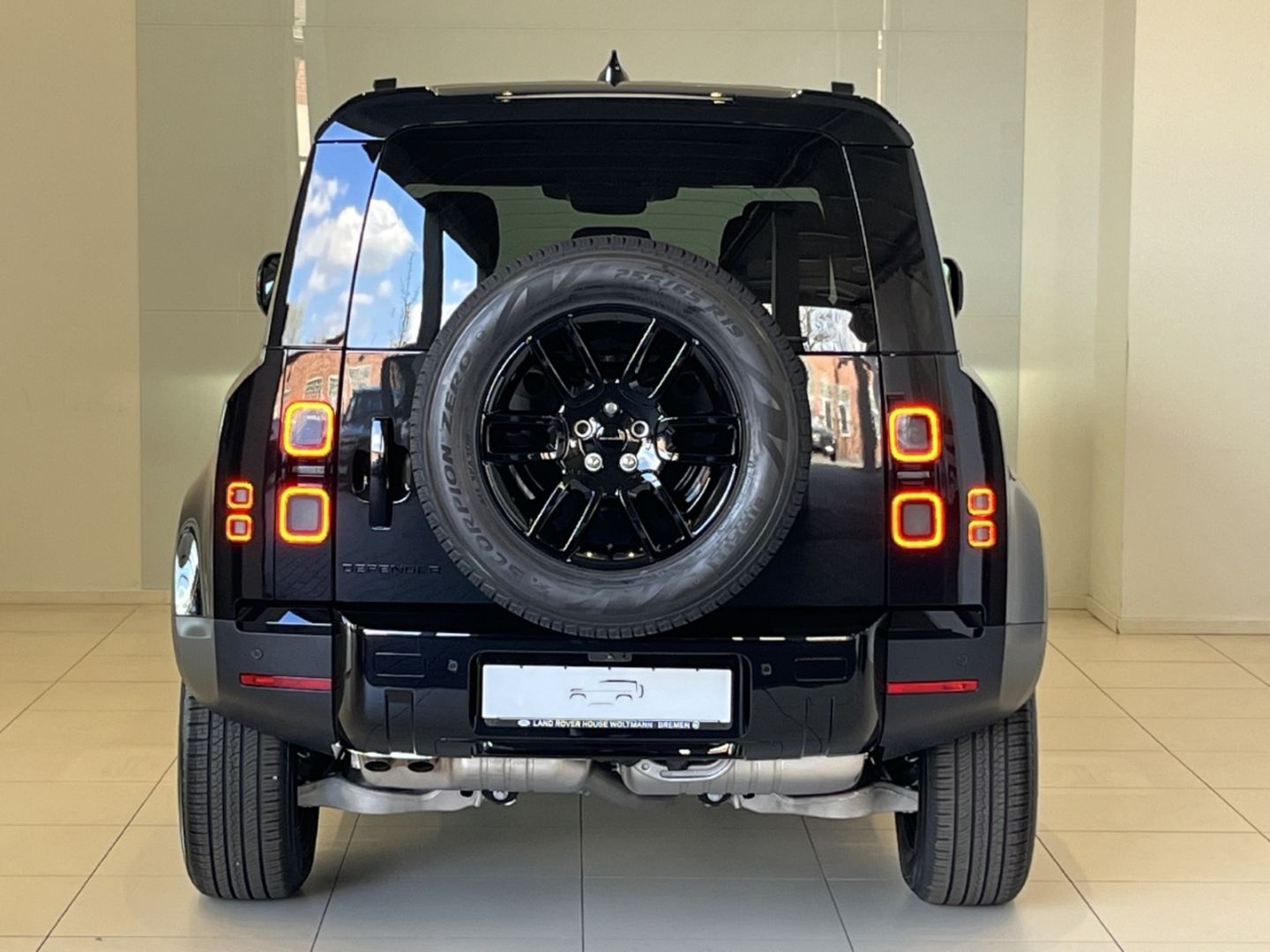 Land Rover Defender - Bild 13