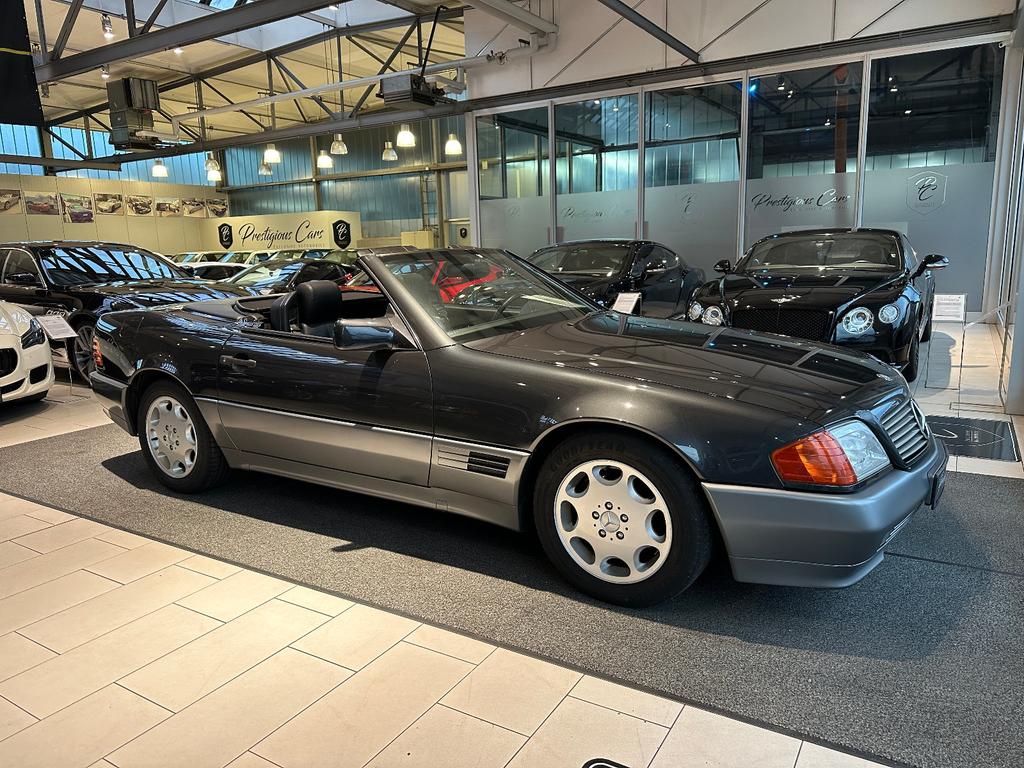 Mercedes-Benz SL 300