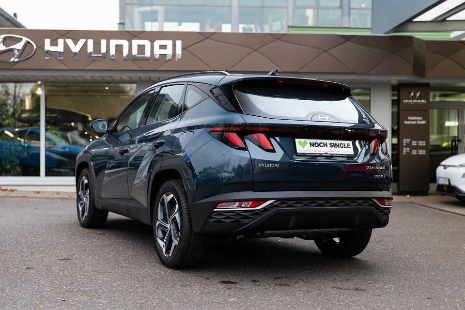 Fahrzeugabbildung Hyundai TUCSON Plug-in Navi Funktion