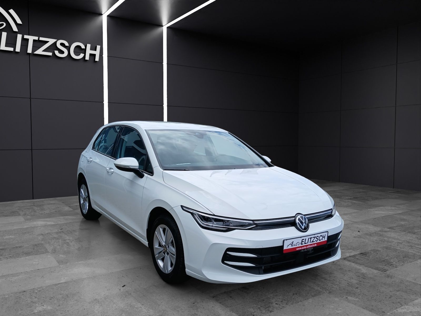 Fahrzeugabbildung Volkswagen Golf VIII TSI Goal LED Harman AID ACC PDC SH LM