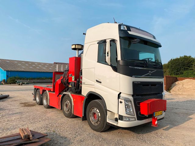 Volvo FH540 8X4 - 115 tm kran