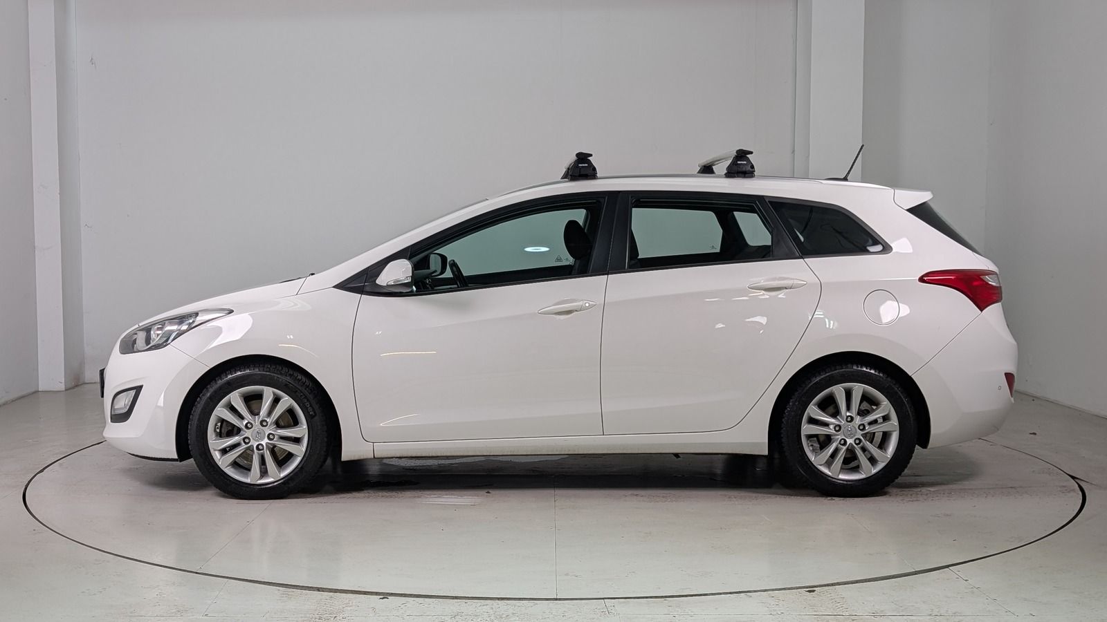Fahrzeugabbildung Hyundai i30 cw Klimaauto. * Sitzhzg * PDC