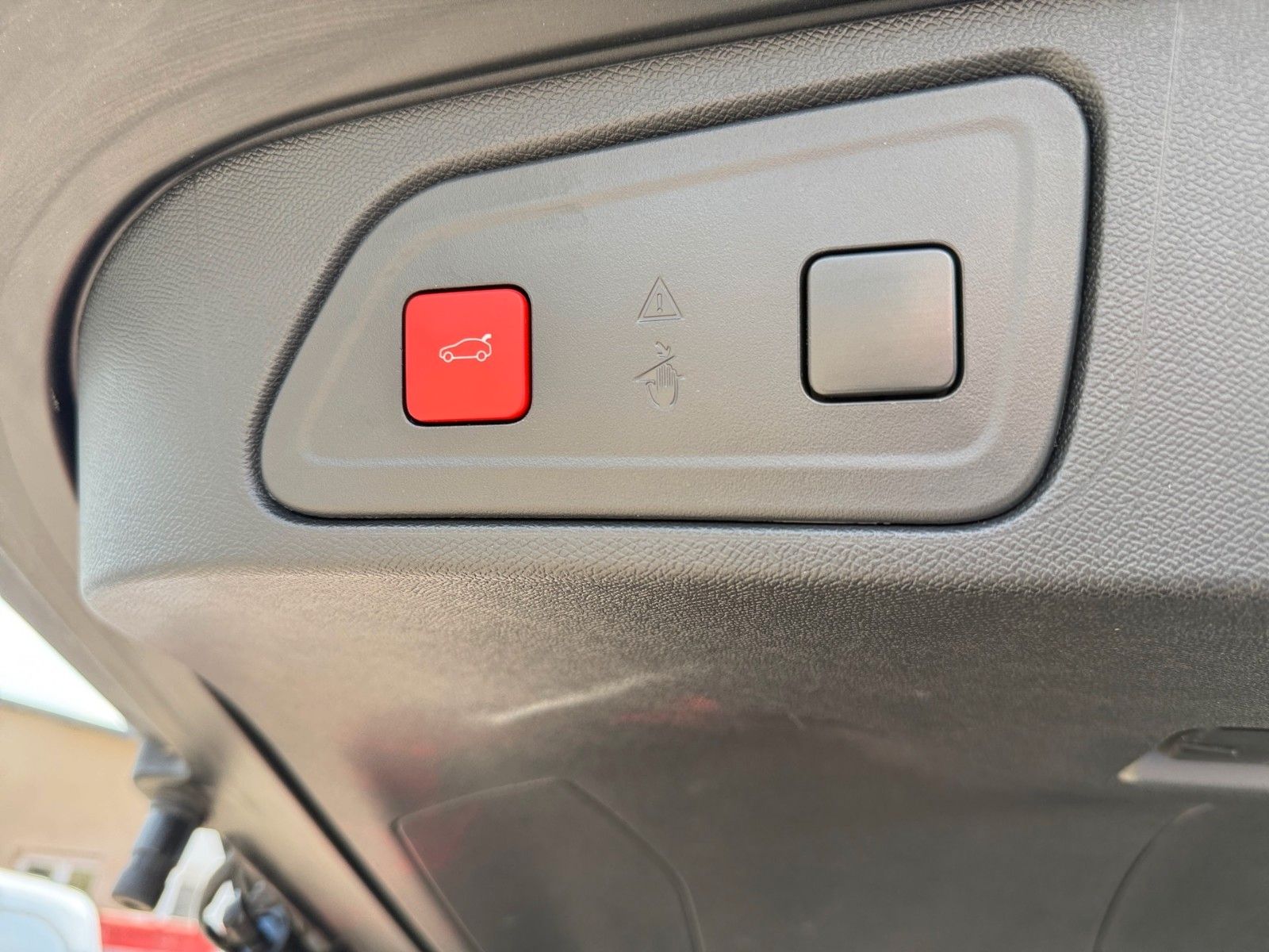 Fahrzeugabbildung Citroën C5 Aircross Plug-in Hybrid 225 e-EAT8 Max