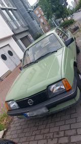 Opel 0PEL ASCONA BERLINA  AUTOMATIK - Opel: Berlina