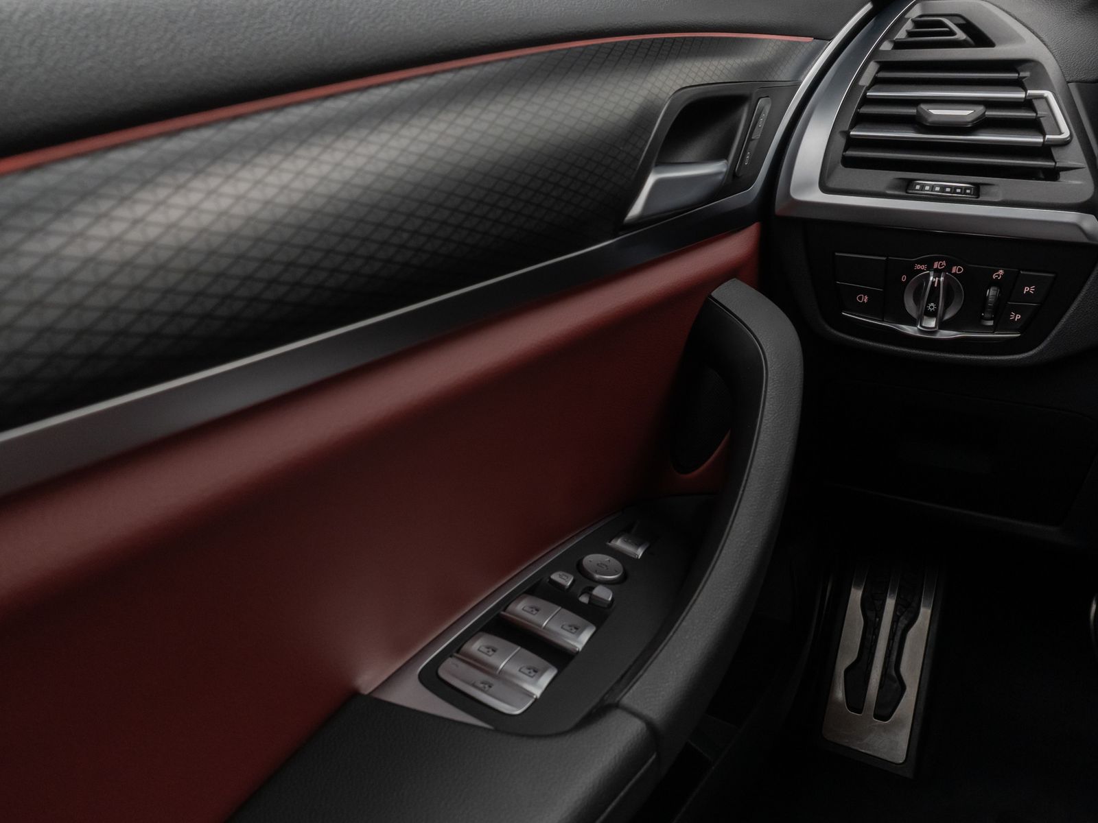 Fahrzeugabbildung BMW X3 xD20i M Sport Kamera Laser DAB HiFi Komfort