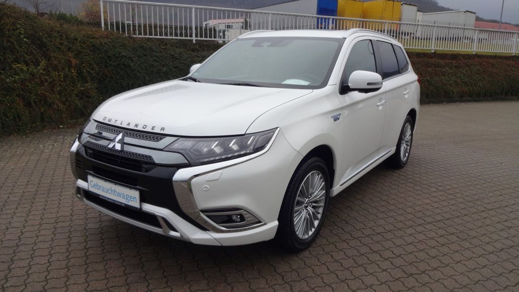 Image of Mitsubishi Plug-in Hybrid Outlander