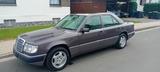 Mercedes-Benz 200E  H-Kennz. - gebrauchte Mercedes-Benz E 200 aus dem Jahr 1993