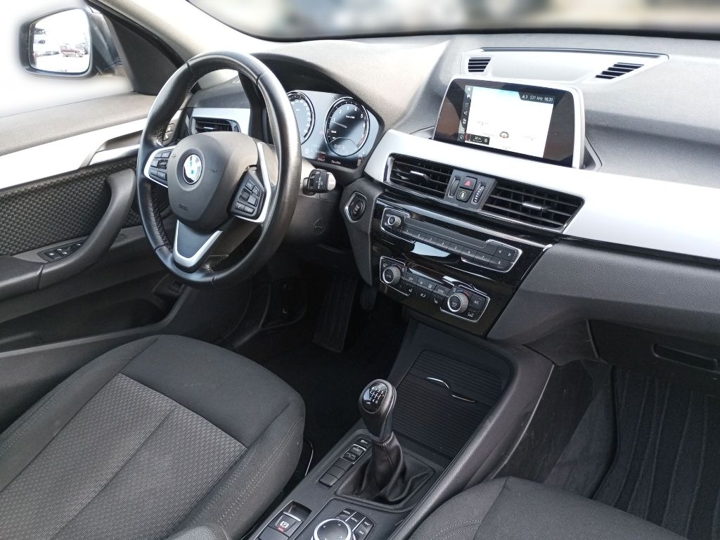 Fahrzeugabbildung BMW X1 SDRIVE 1,8 ADVANTAGE Navi Sitzheizung