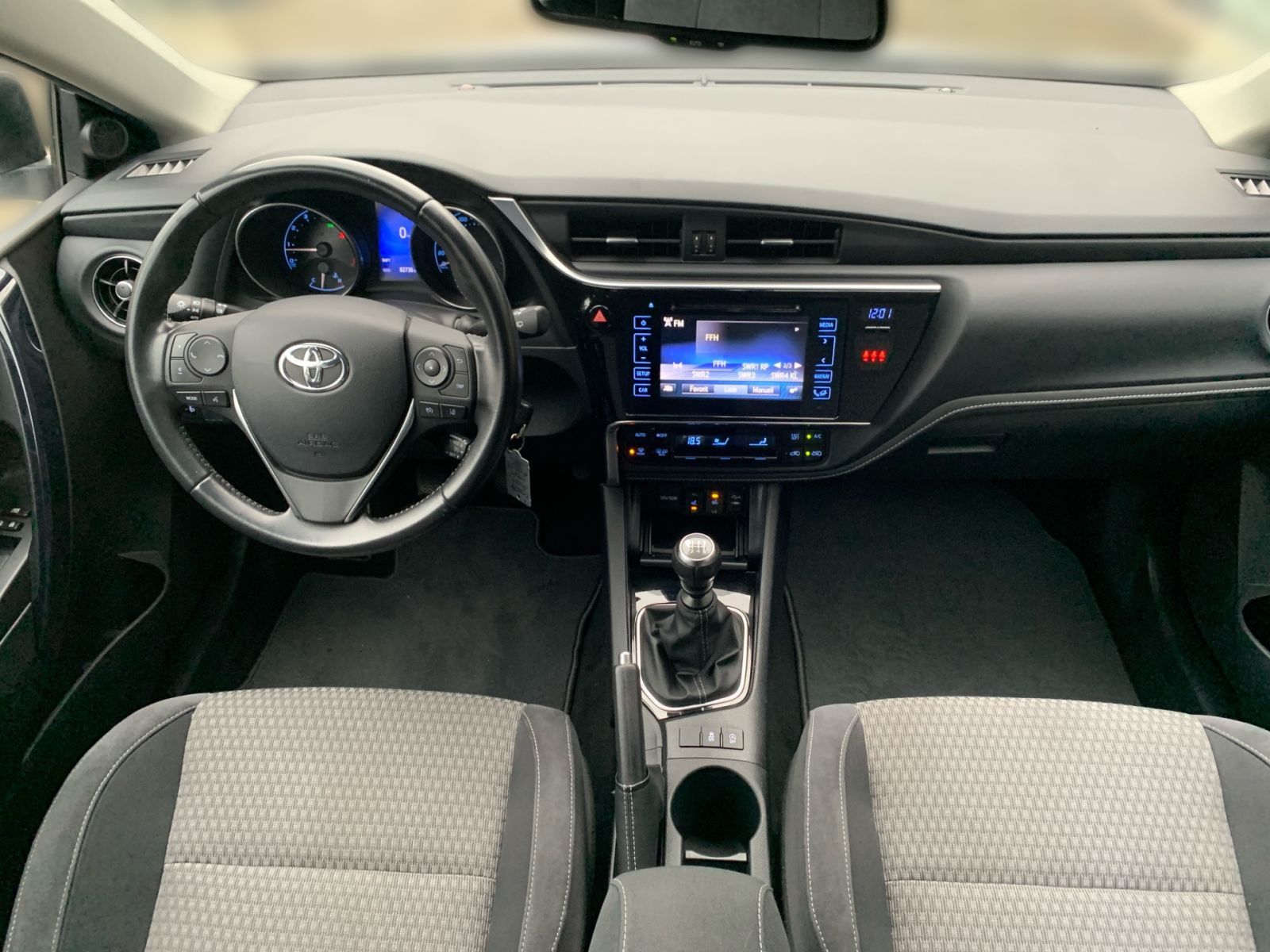 Fahrzeugabbildung Toyota Auris 1.2 Turbo Edition-S+ S/S Kamera