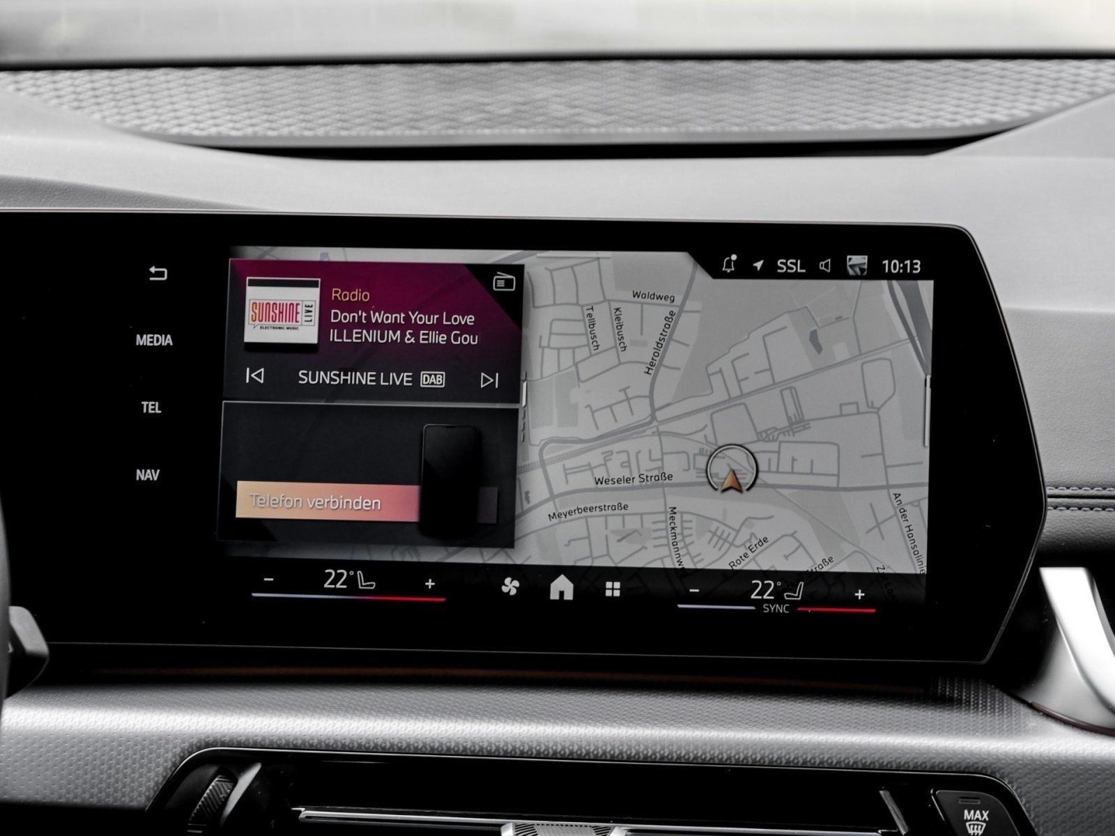 BMW 223 Active Tourer - Bild 7
