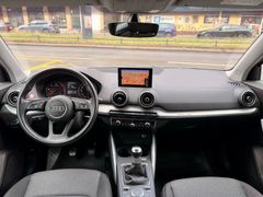 Fahrzeugabbildung Audi Q2 30TDI Sport SHZ Temp Sportsitze Navi Garantie