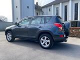 Toyota RAV 4 2.0-l-VVT-i 4x4 Travel Automatik Travel - Toyota RAV 4 mit LPG-Antrieb