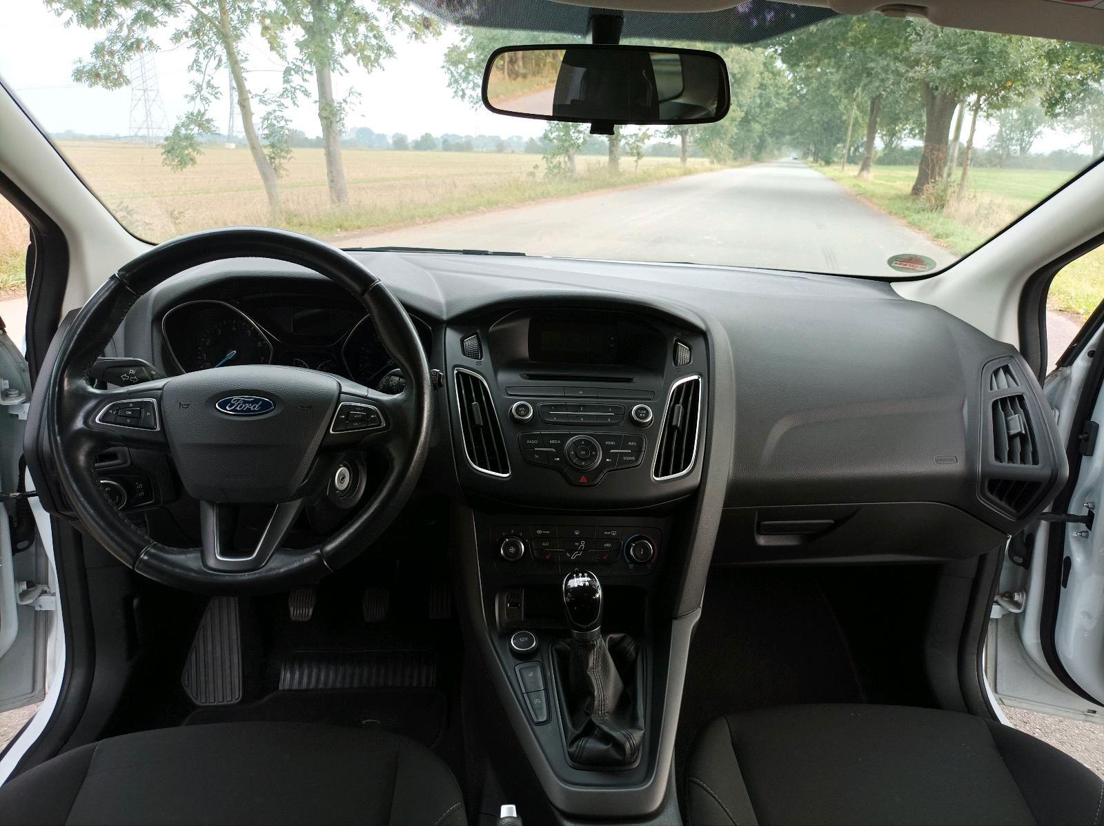 Ford Focus 2015 — photo 5
