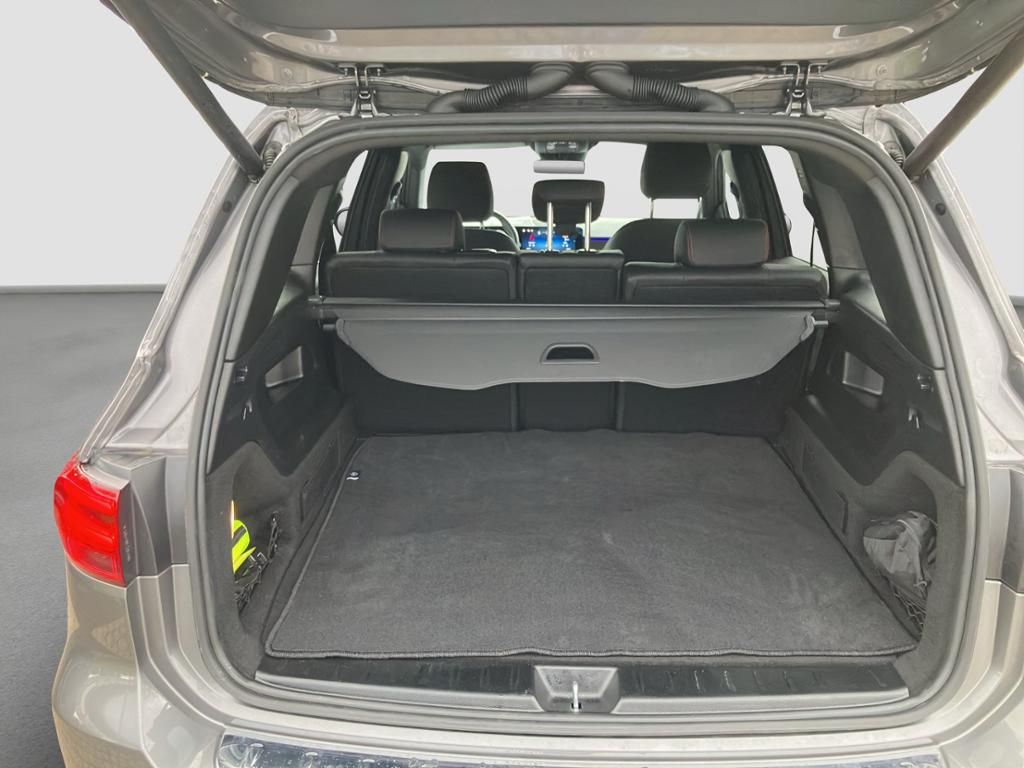 Fahrzeugabbildung Mercedes-Benz GLB 200 d AMG*DISTR*MULTIB*KAM*KEYLESS-GO*ALRAM