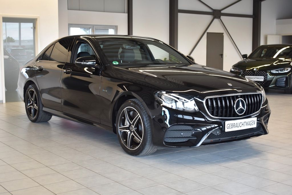 Image of Mercedes-Benz E 220