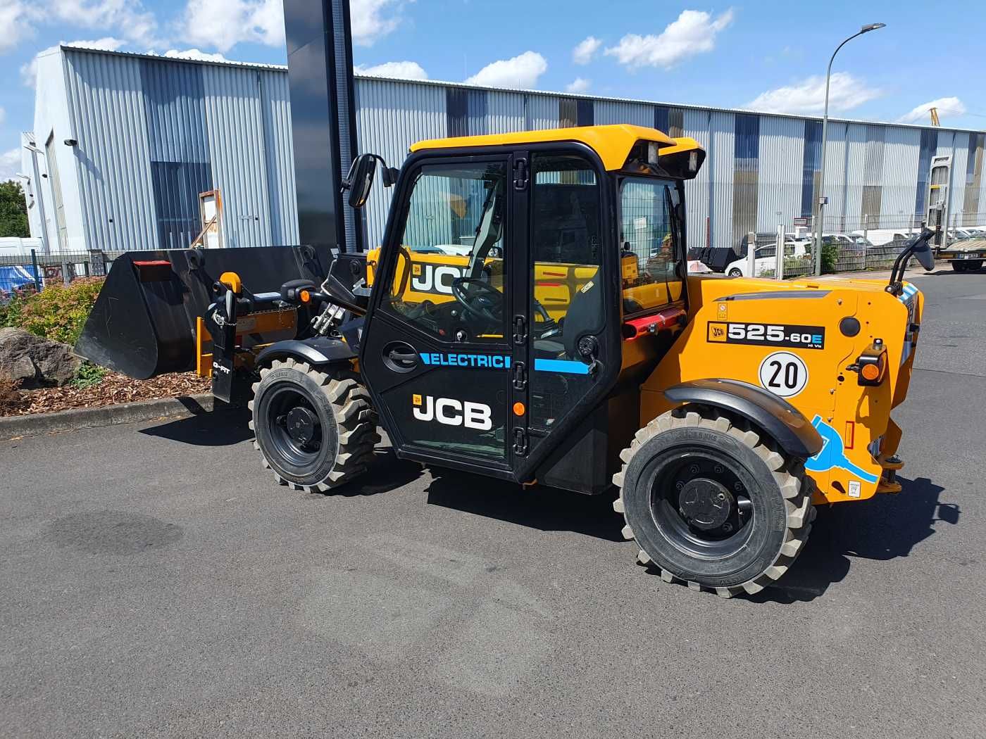 Fahrzeugabbildung JCB 525-60E / Elektro / 2022 / nur 176h / Gabel