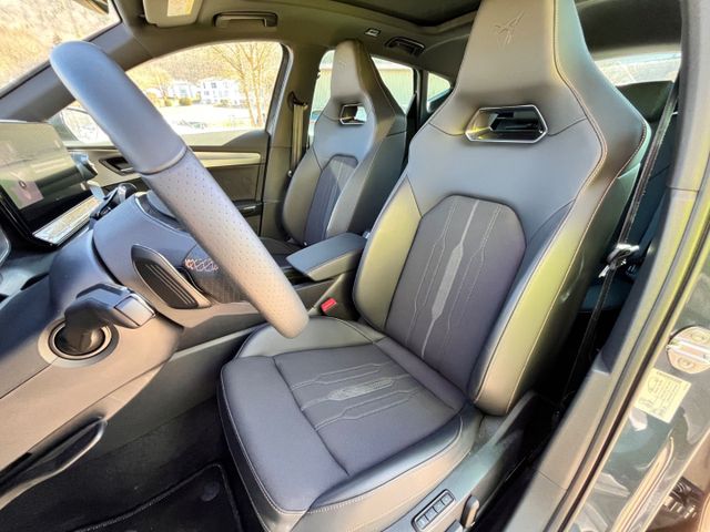 Formentor VZ 1.4l e-Hybrid Pano AHK XL Assist