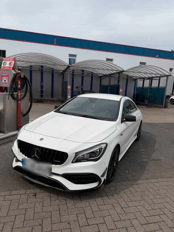 Image of Mercedes-Benz CLA 180