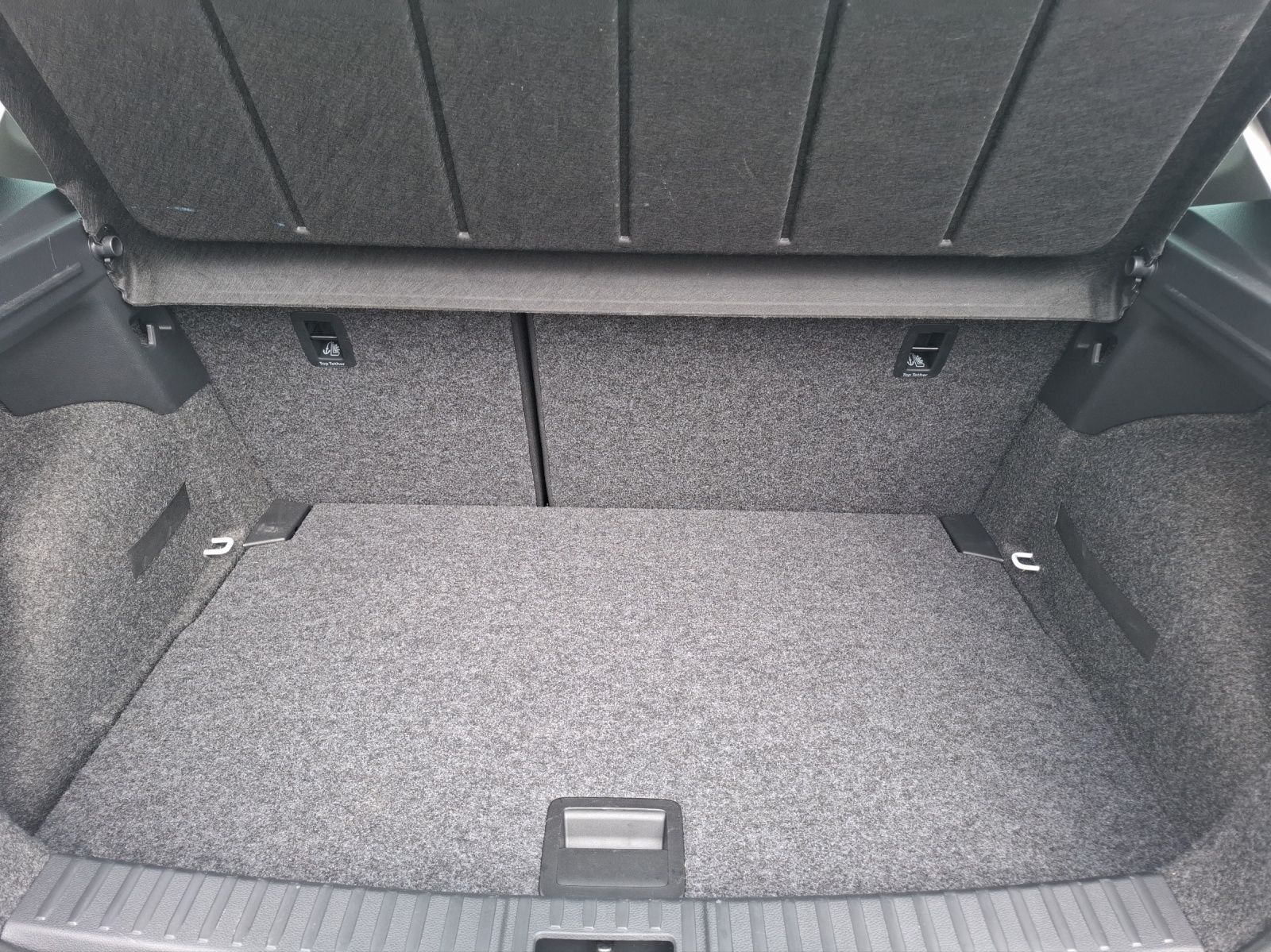 Fahrzeugabbildung SEAT Ibiza TSI Style LED Navi ACC VC RFK SH LM