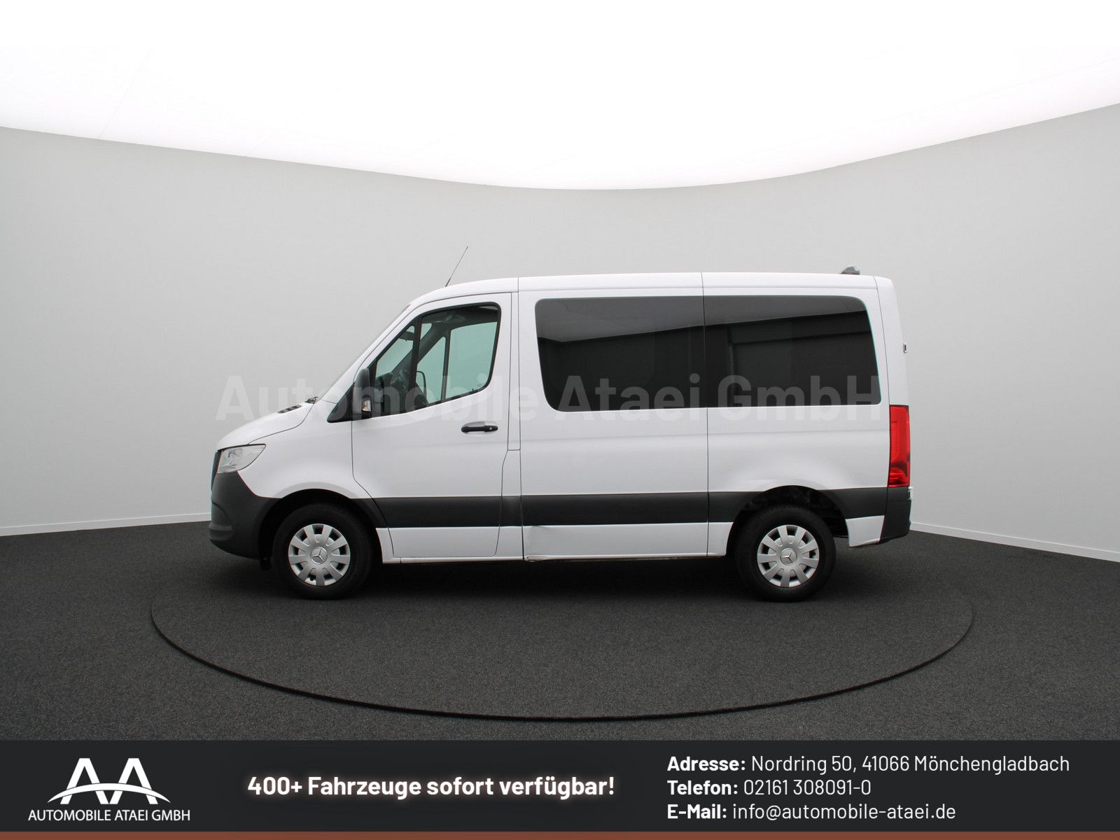 Fahrzeugabbildung Mercedes-Benz Sprinter 214 Tourer Automat Rollstuhl-Rampe(1466