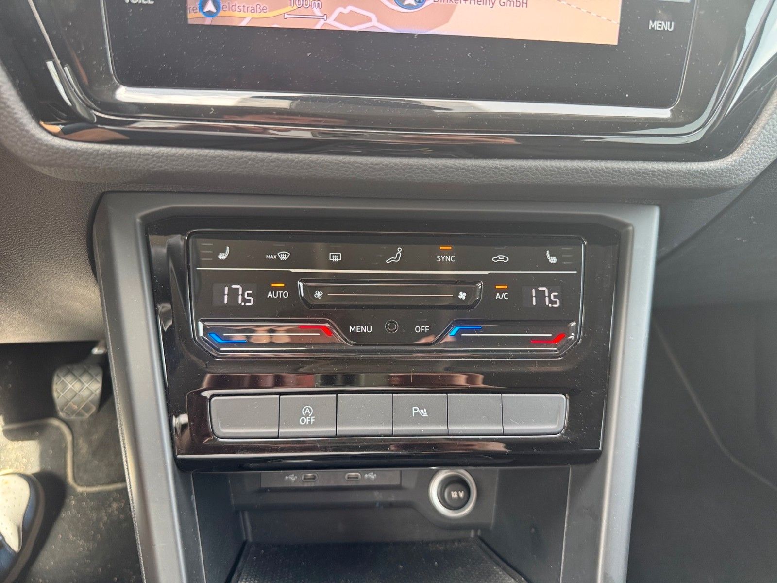 Fahrzeugabbildung Volkswagen Touran Comfortline 1.5 TSI