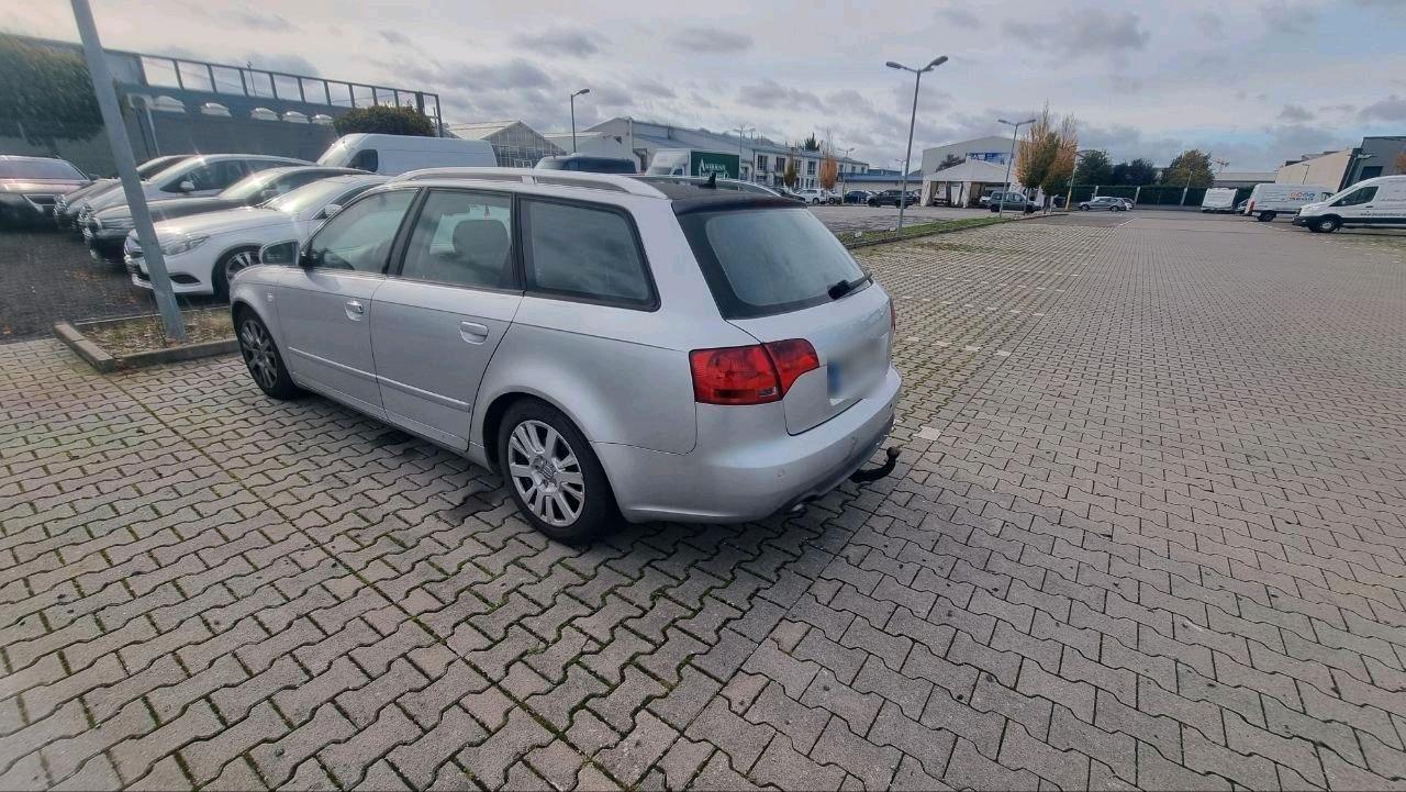 Audi A4 2005 — photo 6